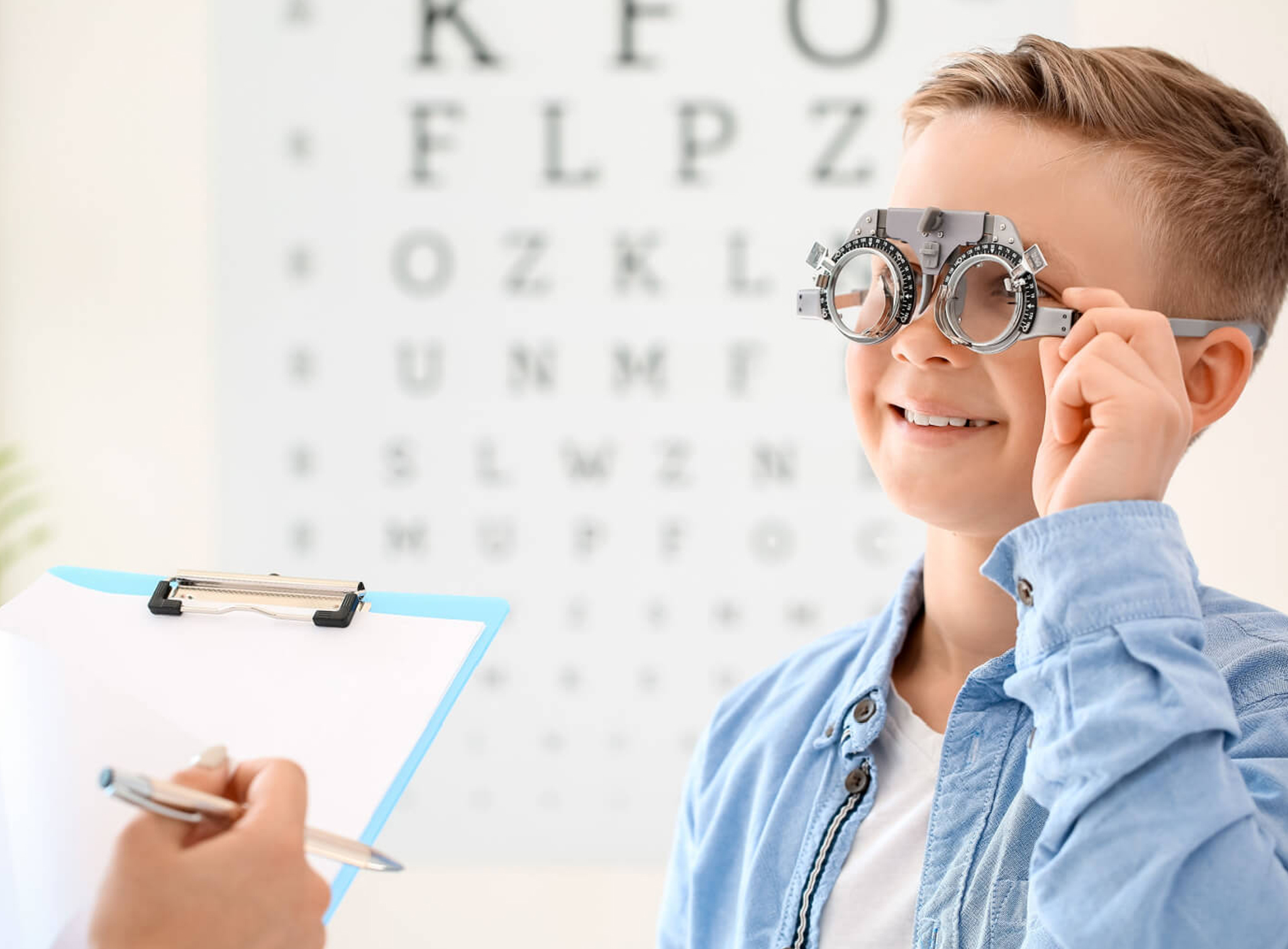 pediatric eye treatment Varanasi