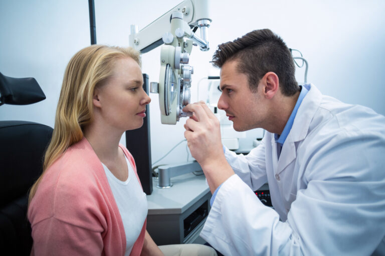 Best Cataract Surgery in Varanasi: AI-Powered Treatment at Netrodaya